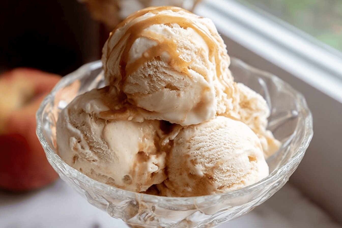 Fall's Best: Easy Apple Cider Ice Cream with Warm Spices